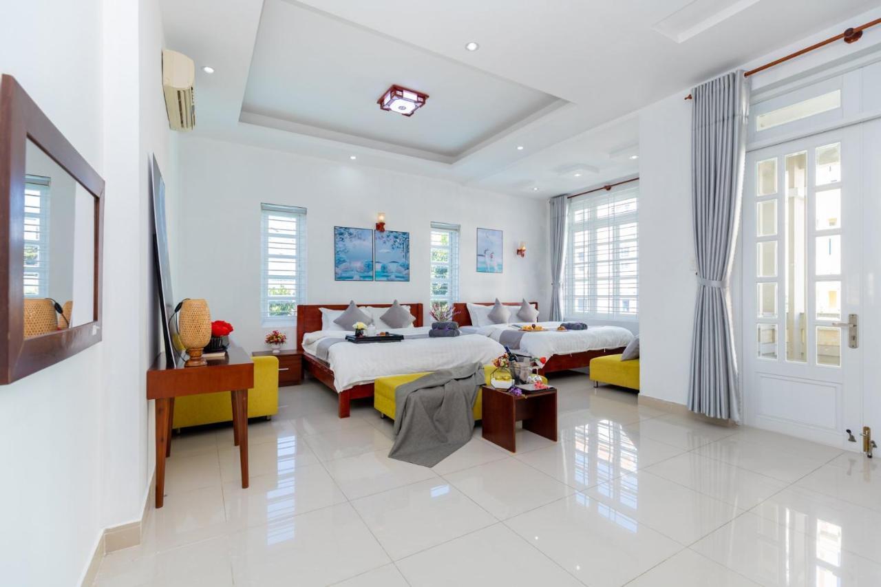 Palm Villa Near Beach 6 Vung Tau Exteriör bild