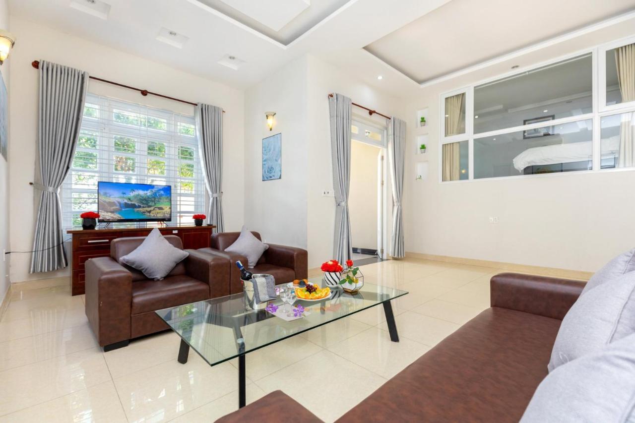 Palm Villa Near Beach 6 Vung Tau Exteriör bild