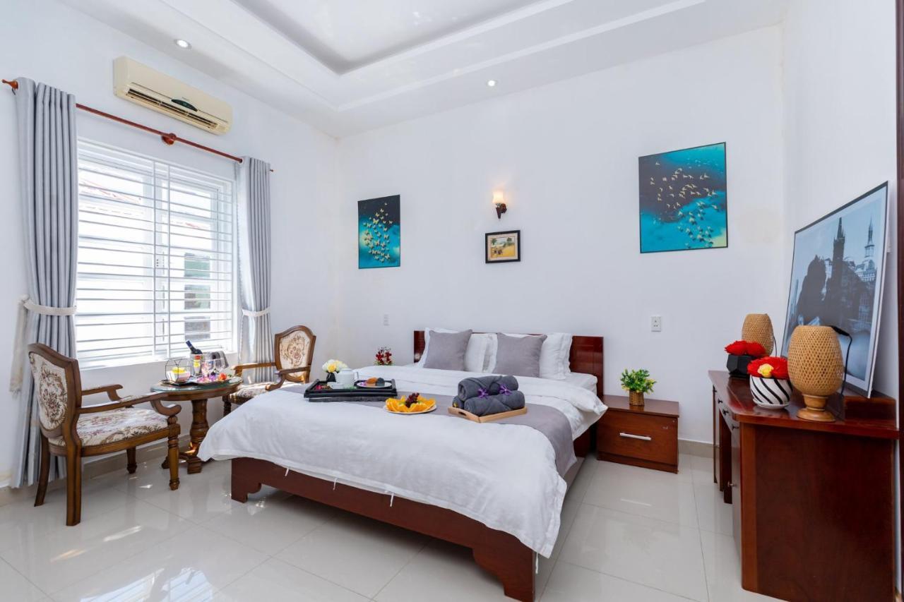Palm Villa Near Beach 6 Vung Tau Exteriör bild