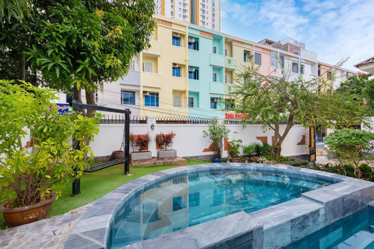 Palm Villa Near Beach 6 Vung Tau Exteriör bild